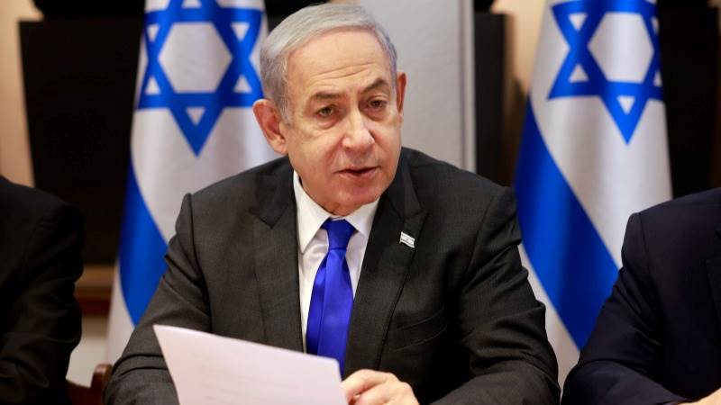 Netanyahu claims hostage families back continuation of war