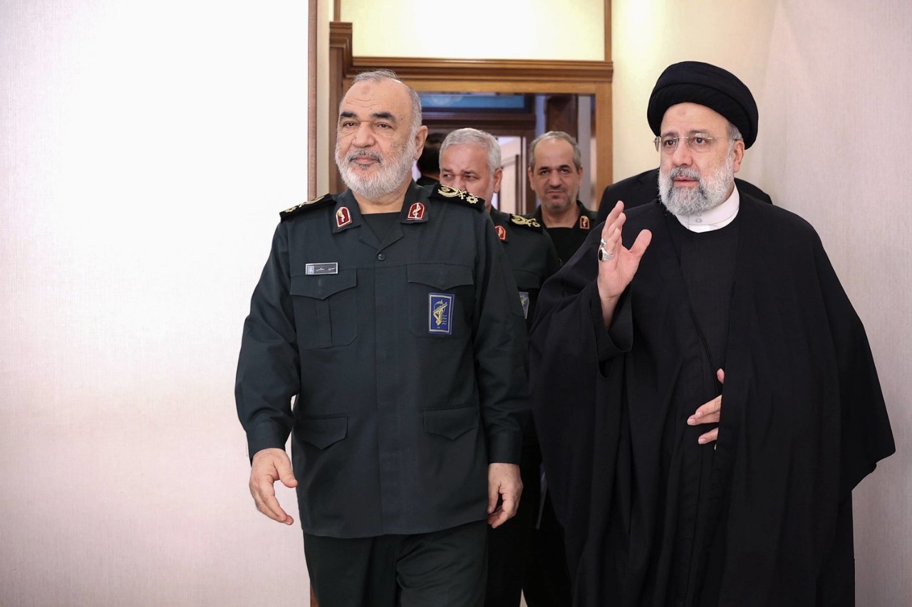 طهران تحذر من التعاون مع التحالف البحري لردع الحوثيين