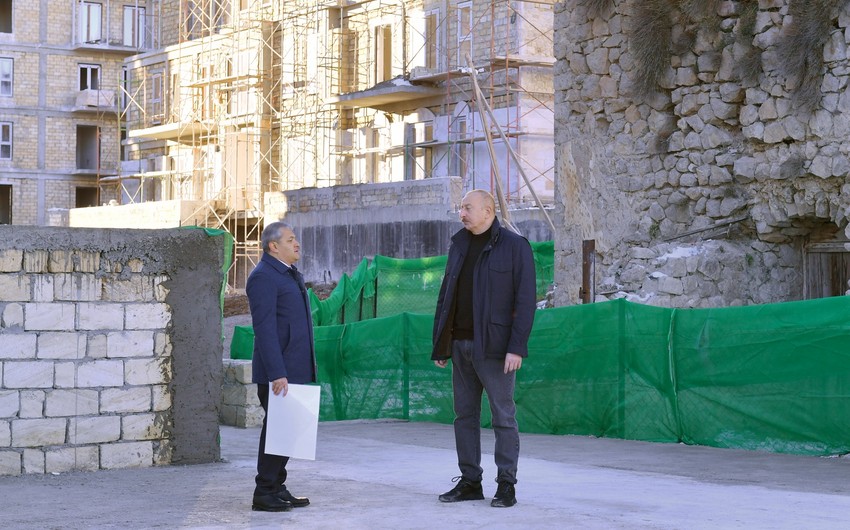 Azerbaijani President got acquainted with construction works carried out in Karabakh street of Shusha city