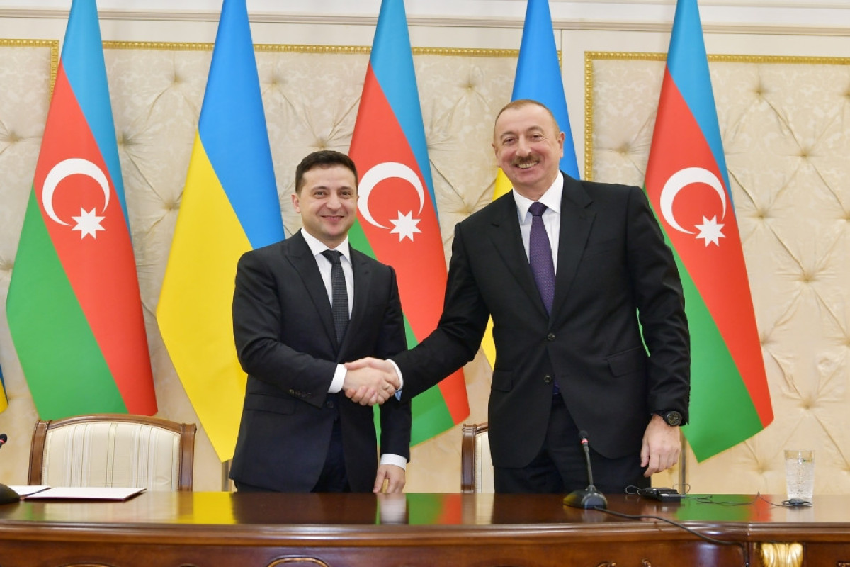 Volodymyr Zelenskyy congratulates Ilham Aliyev