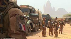فرنسا تنهي سحب قواتها من النيجر وتقرر إغلاق سفارتها في نيامي