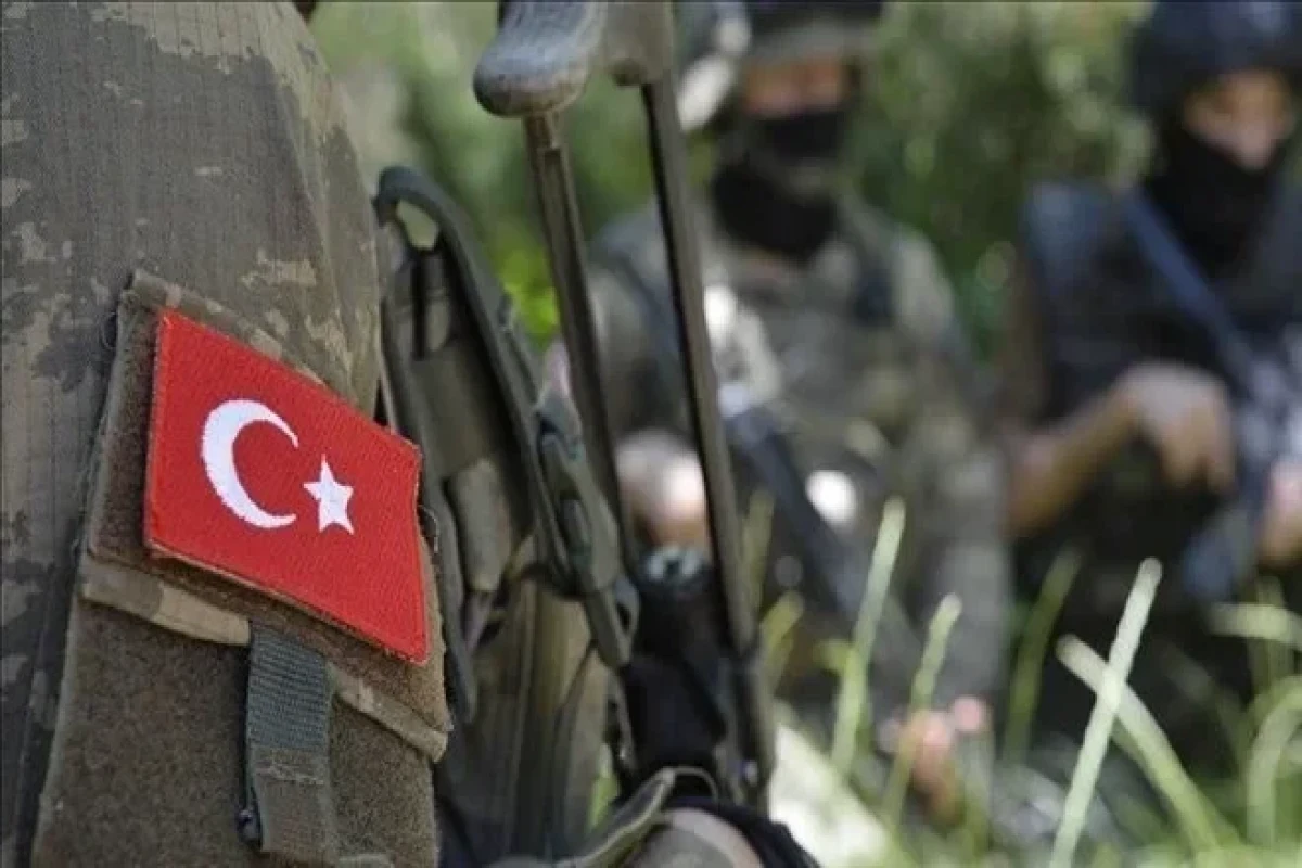 6 Turkish military personnel martyred