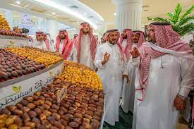 مساعٍ سعودية لرفع مساهمة البلاد في قطاع النخيل والتمور العالمي