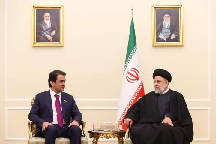 آفاق تطور العلاقات بين طاجيكستان وإيران