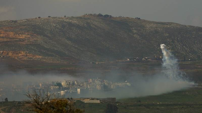 Israel strikes Hezbollah cell in southern Lebanon