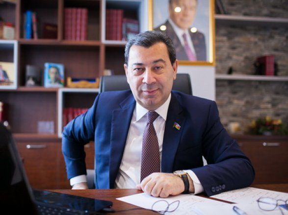 Azerbaijani President awards Samad Seyidov “Shohrat” Order