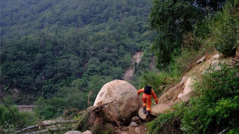 Landslide in China buries at least 44 people
