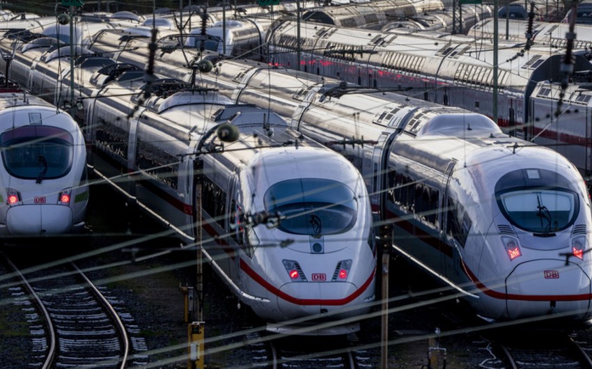 Train drivers' union calls another multiday strike in Germany