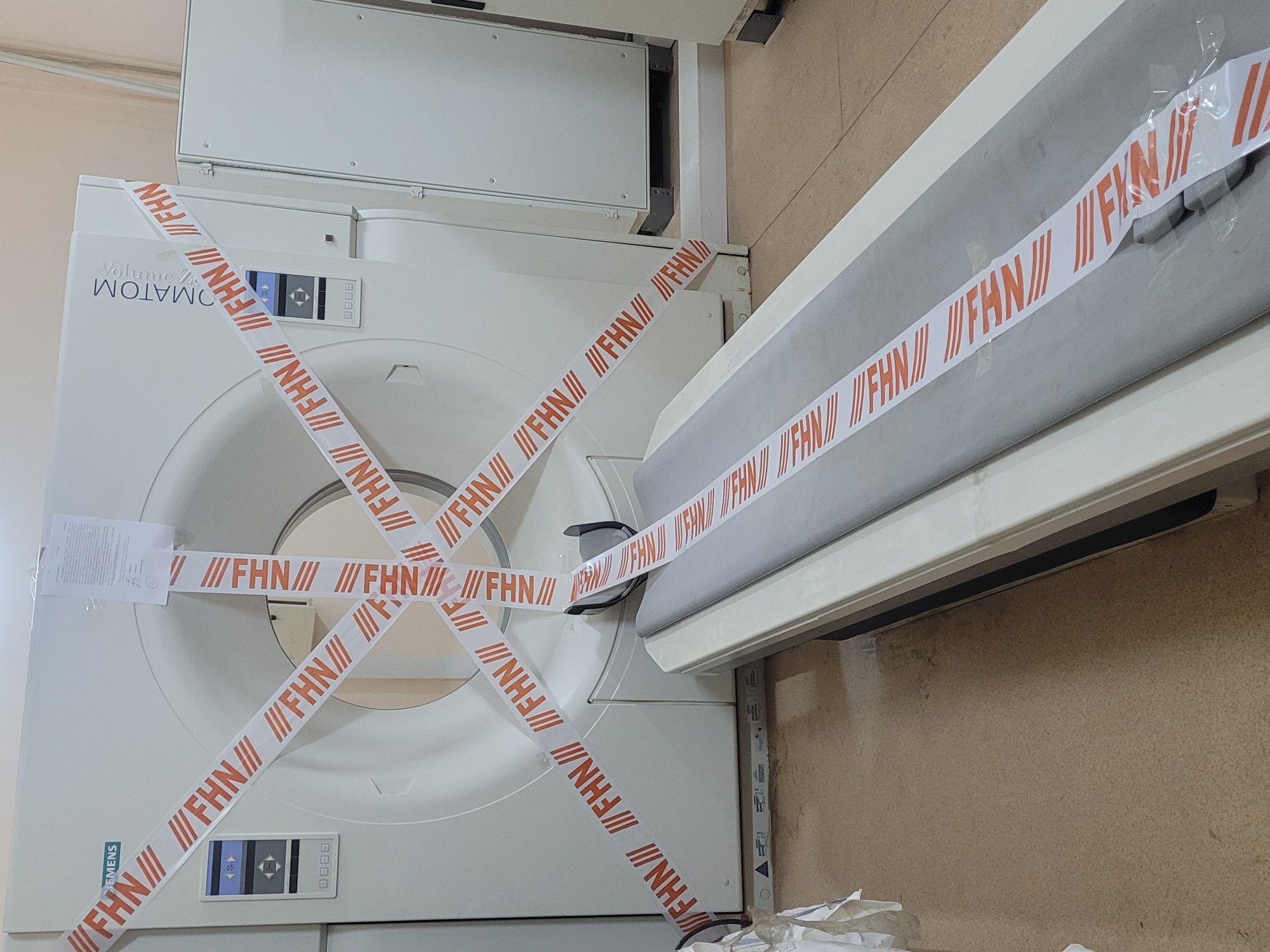 Məşhur klinikada rentgen kabineti bağlandı