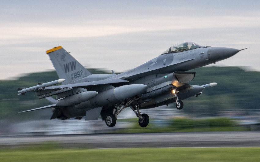 Niderland Ukraynaya əlavə 6 ədəd F-16 tədarük edəcək
