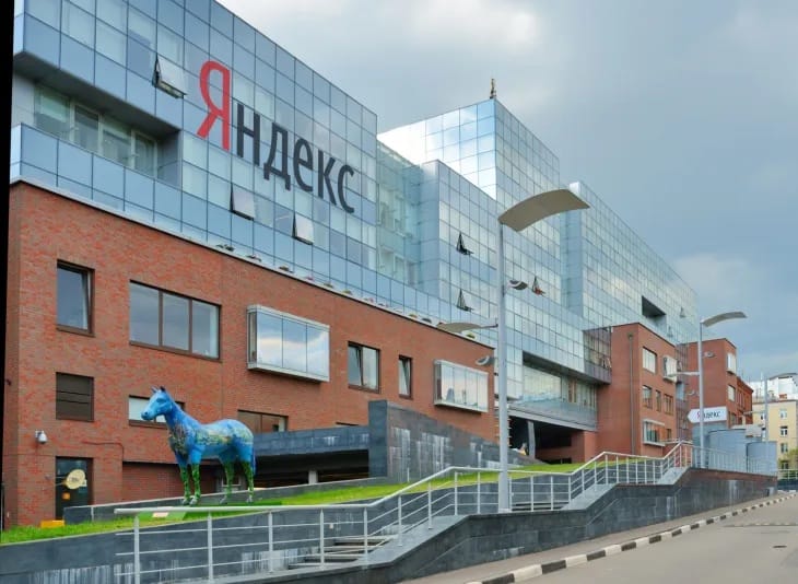 Yandex ikiyə bölündü: Rusiya aktivləri satıldı