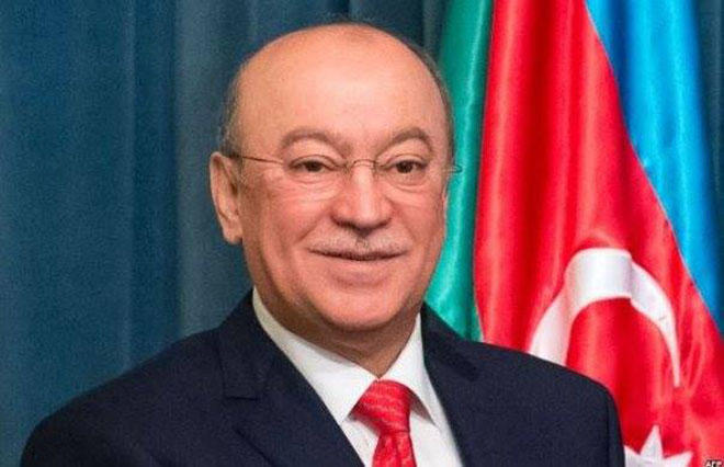 Azerbaijan's minister of emergency situations votes in presidential elections