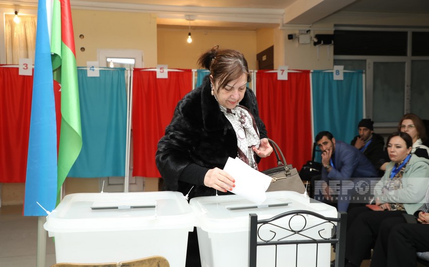 Альберто Виллья: Мексиканские наблюдатели удовлетворены уровнем организации выборов в Азербайджане