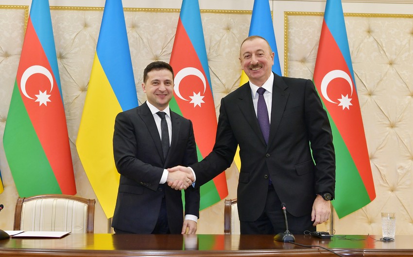 President of Ukraine congratulates Ilham Aliyev