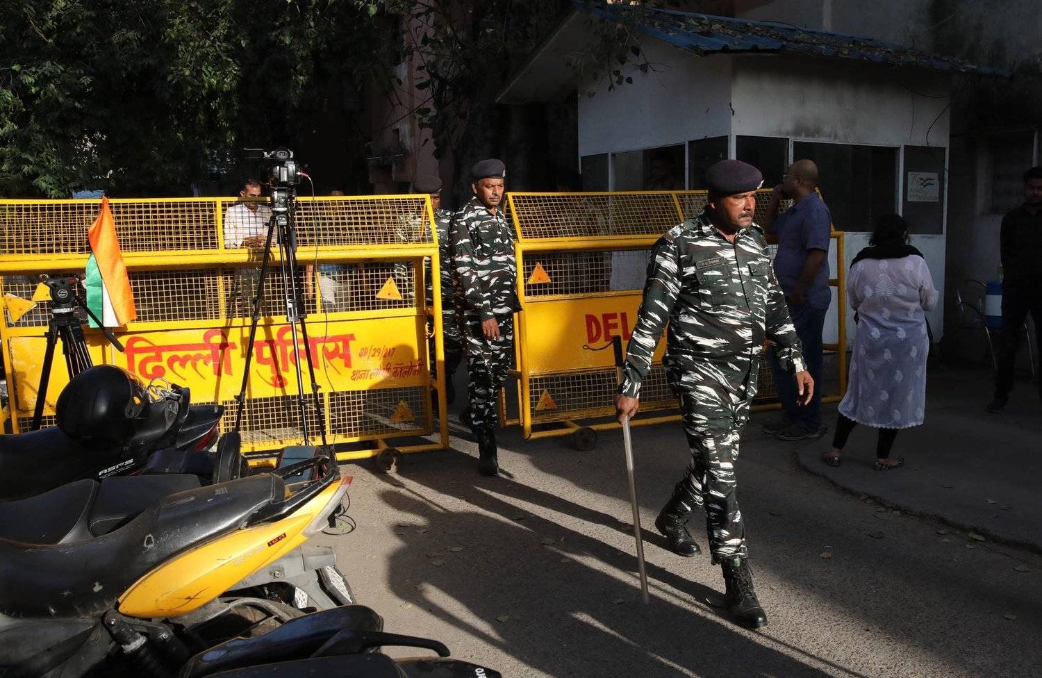 مقتل شخصين وإصابة العشرات في احتجاجات على هدم عقار لمسلمين بالهند