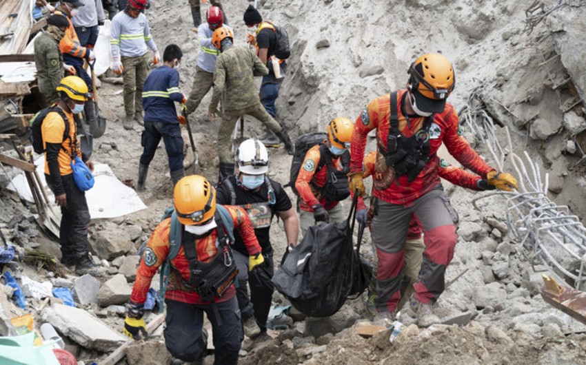 Philippine landslide death toll climbs to 37
