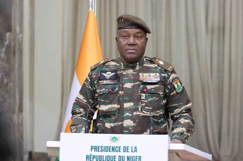 Niger raises the possibility of creating a common currency with Burkina Faso and Mali as a way out of "colonisation".