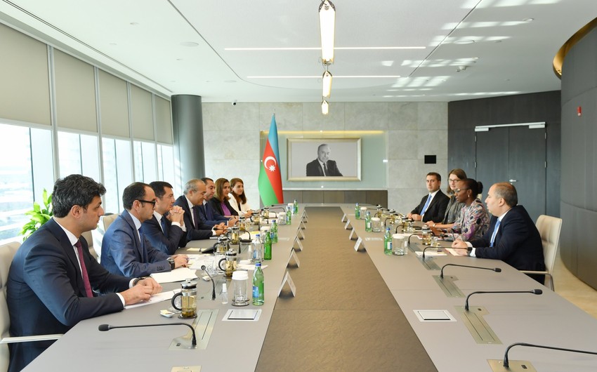 Azərbaycan Dünya Bankı ilə investisiya layihələrinin indikativ proqramını müzakirə edib