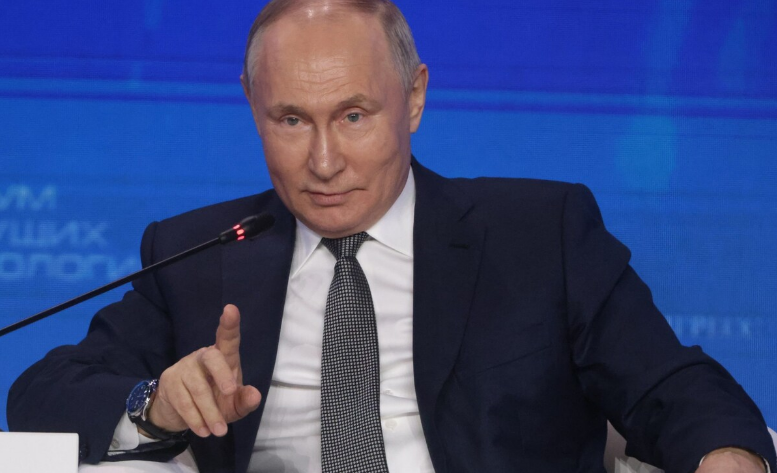 Putin: Baydeni ikinci dəfə prezident kimi görmək istəyirik