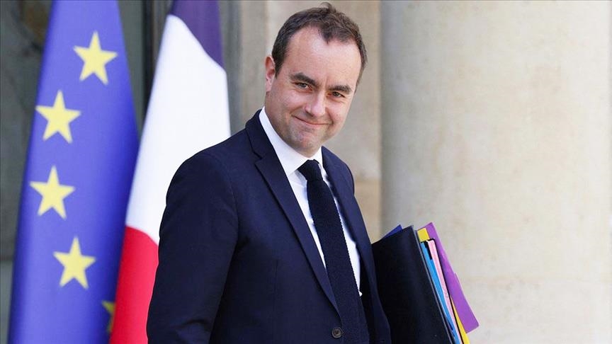 فرنسا تحدد موعد تحقيق "هدف الناتو"