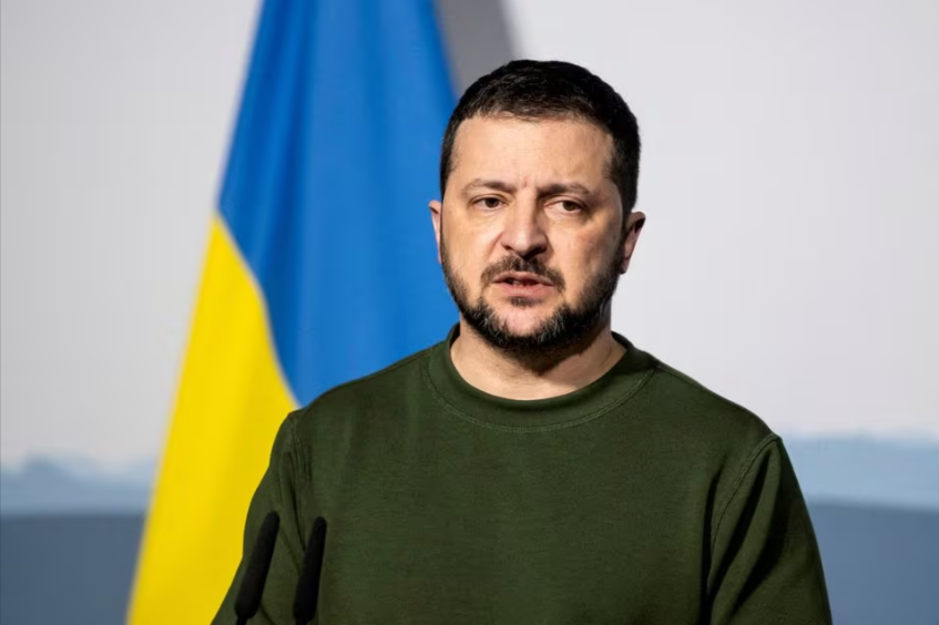 Ukraine's Zelenskiy heads to Berlin, Paris to drum up wartime aid