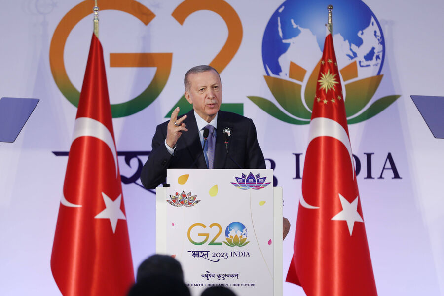 Эрдоган заявил о важности участия России в зерновой сделке