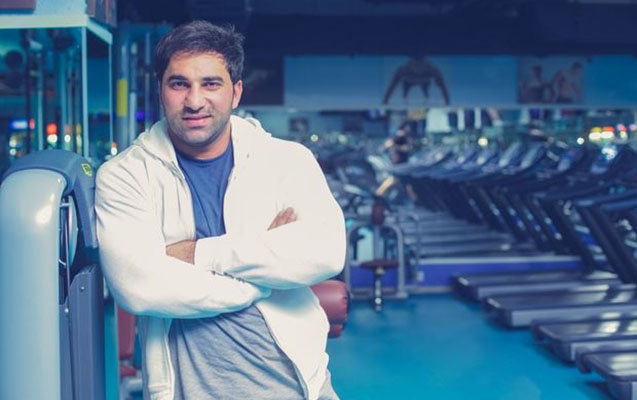 Azerbaijani fitness trainer Kamil Zeynalli was detained at request of Armenia - VİDEO