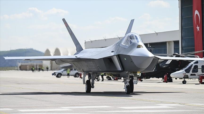 Türkiye's new KAAN fighter jet makes its maiden flight