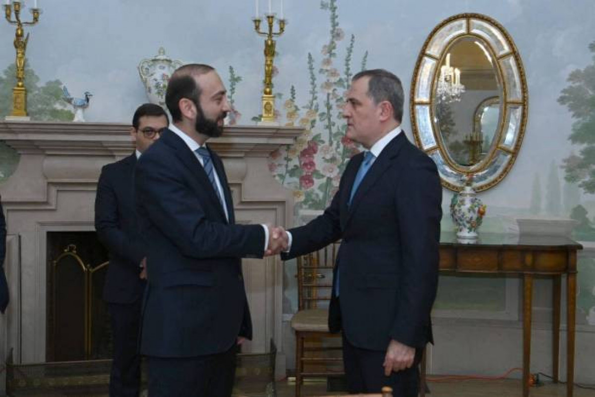 Azerbaijani, Armenian MFAs to meet soon