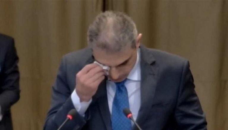 دموع ممثل الكويت أمام «العدل الدولية» بشأن فلسطين تثير تفاعلا