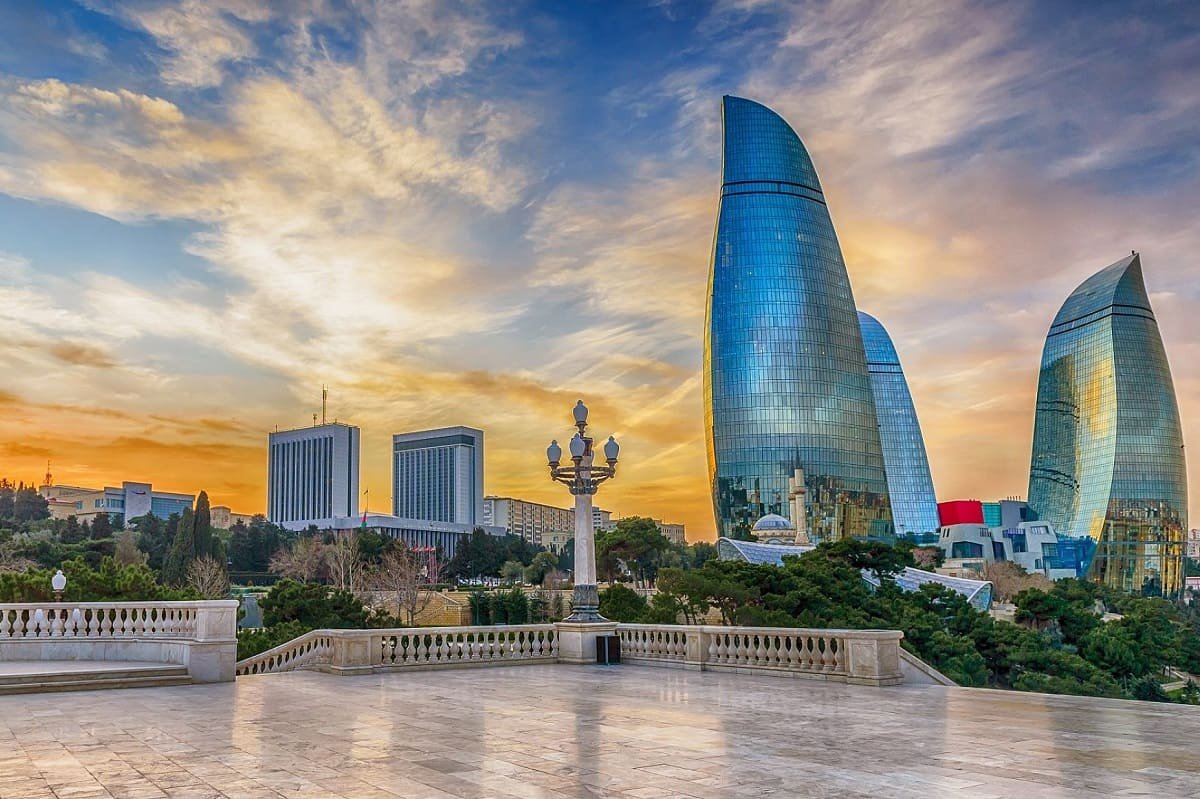 Азербайджан вошел в ТОП-5 самых популярных туристических направлений у россиян
