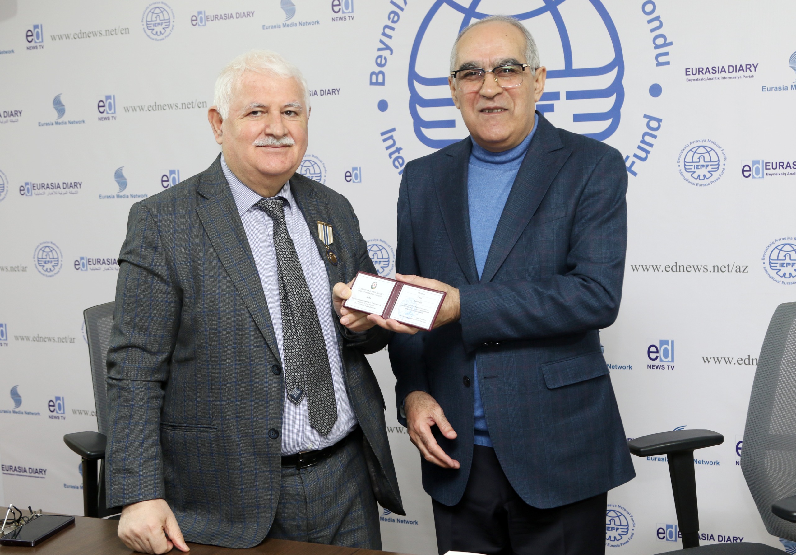 Umud Mirzəyev ADPU-nun 100 illik yubiley medalı ilə təltif edildi -  FOTO-VİDEO