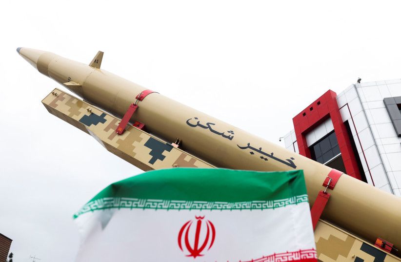 İran bütün dünyada nüvə silahının ləğvini TƏLƏB EDİB
