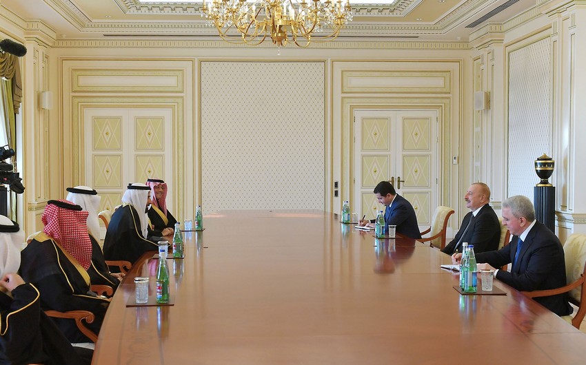 Ilham Aliyev receives Minister of Hajj and Umrah of Saudi Arabia