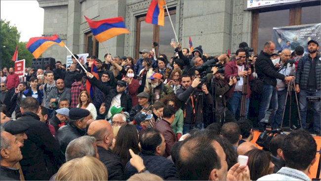 Siyasi rabitəsizlik sezilən Ermənistanda vətəndaş müharibəsi gözlənilirmi? – PROQNOZ