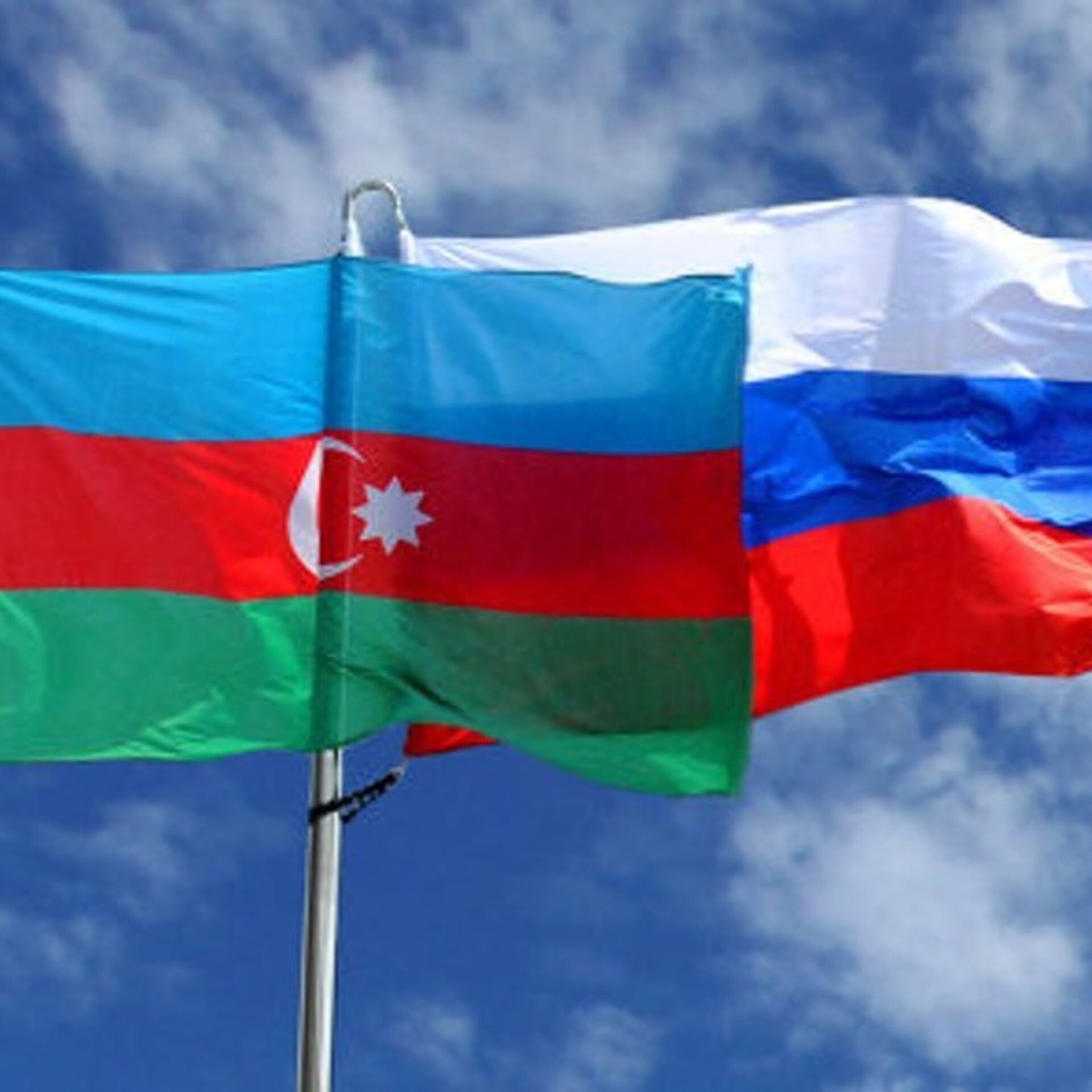 Москва и Баку подписали ряд документов на российско-азербайджанском форуме