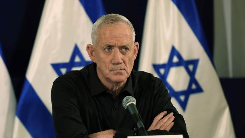 Gantz to reportedly travel to US without Netanyahu's clearance