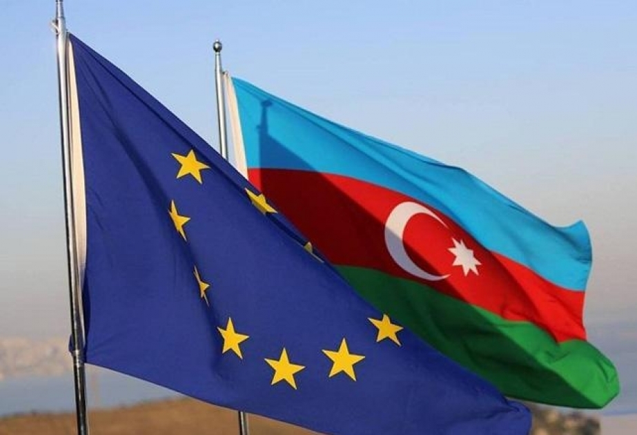 Предупреждает ли Азербайджан Европу или прощается с ней? - Комментарии