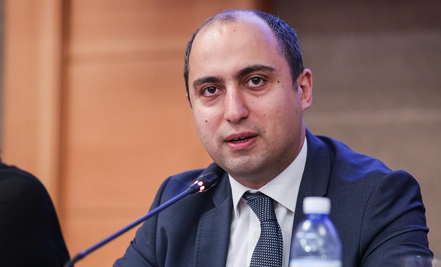 Эмин Амруллаев: Реформы должны проводиться поэтапно, с целью решить существующие проблемы