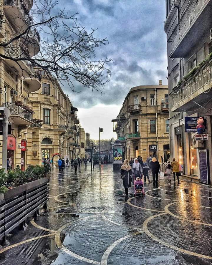 Завтра в Баку ожидаются интенсивные дожди, в горных районах снег - ПРОГНОЗ