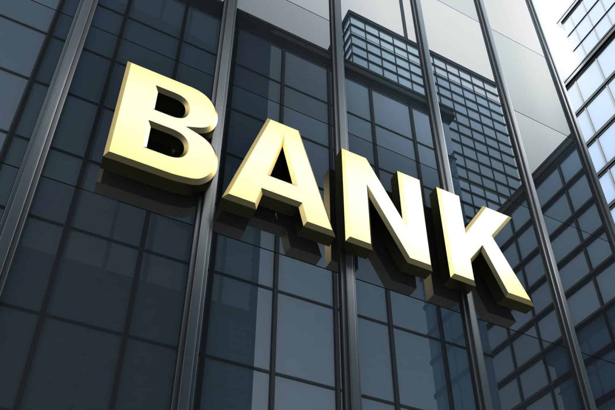 Əhalinin banklara 22 milyard manata yaxın borcu var