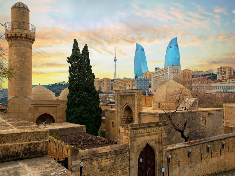 В Баку стартовал второй день международной конференции по борьбе с исламофобией