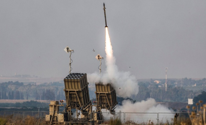 IDF reports on hundreds of rockets fired from Lebanon to Israel