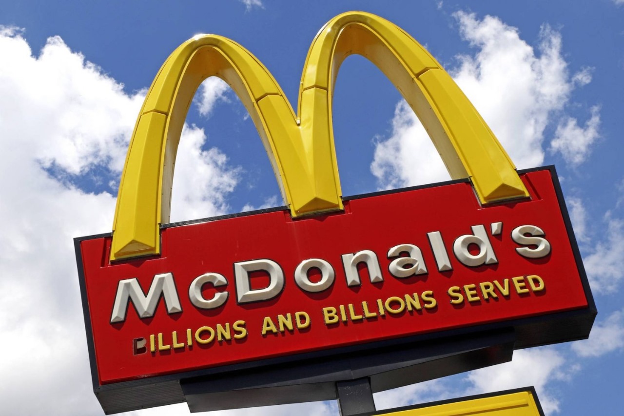 بسبب حملات المقاطعة... مبيعات ماكدونالدز تواصل انخفاضها في الشرق الأوسط