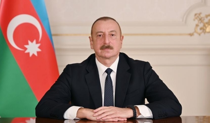 Ильхам Алиев принял спецпредставителя Китая и директора ВОЗ в Азербайджане