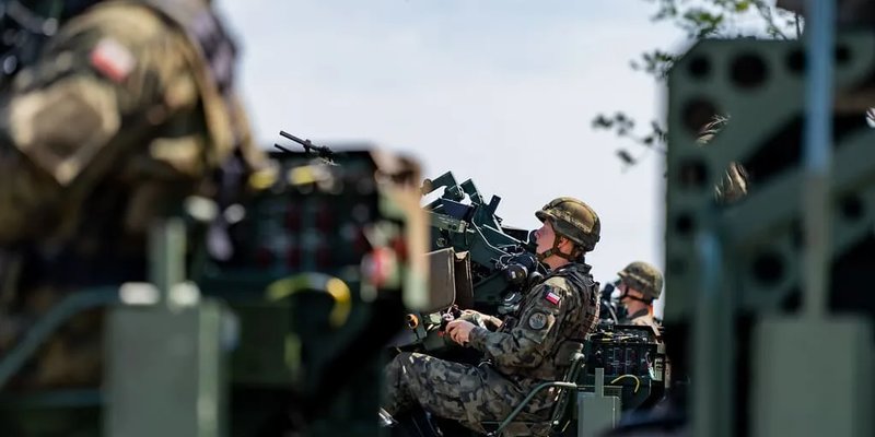 Польша провела военные учения на «вымышленной территории» у границ России