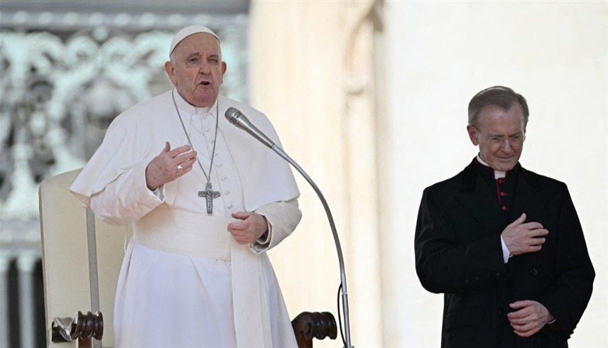 بابا الفاتيكان يدعو لإنهاء الحرب في أوكرانيا والشرق الأوسط