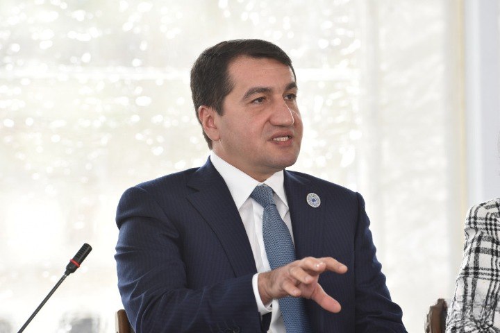 Hikmət Hacıyev: “Gələcəkdə Azərbaycan, Qazaxıstan və Çin arasında üçtərəfli sazişin imzalanması mümkündür”