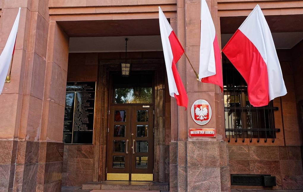 МИД Польши передаст послу РФ ноту протеста в связи с нарушением воздушного пространства