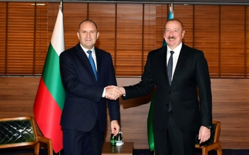 President of Bulgaria makes phone call to Ilham Aliyev